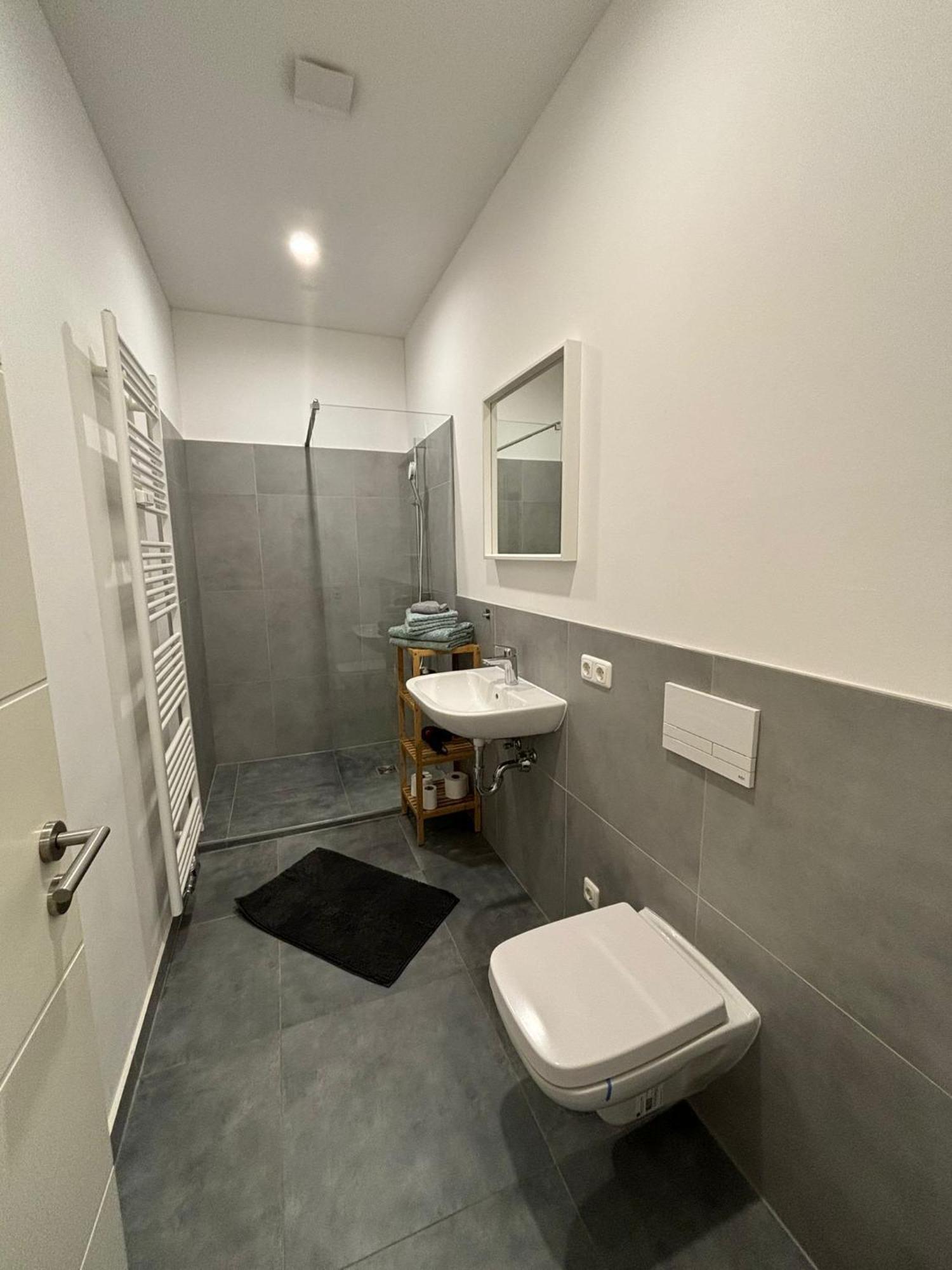 Apartments Am Kaisersaal Erfurt Ngoại thất bức ảnh